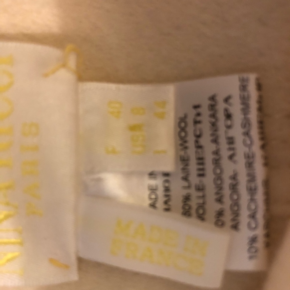 Nina Ricci Yellow Jacket - Picture 9 of 9
